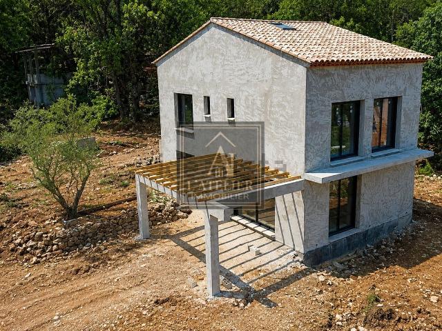 Maison, Solliès Toucas