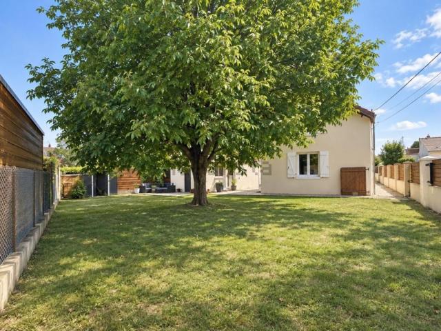 Maison, Saulon la Rue