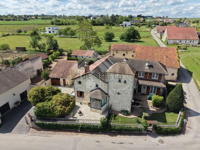 Maison, Saulcet