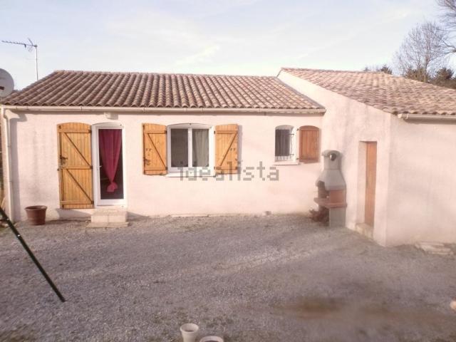 Maison, Sauveterre