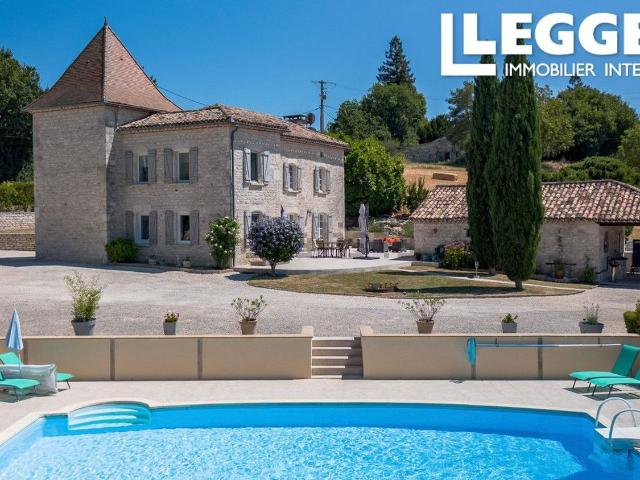Maison, Sauveterre
