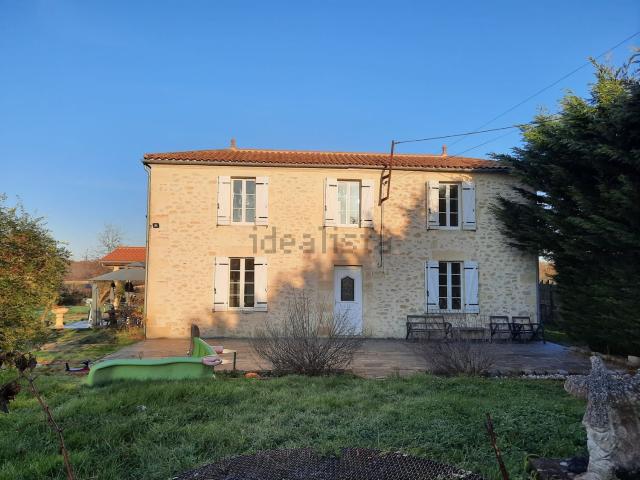 Maison, Sauveterre de Guyenne