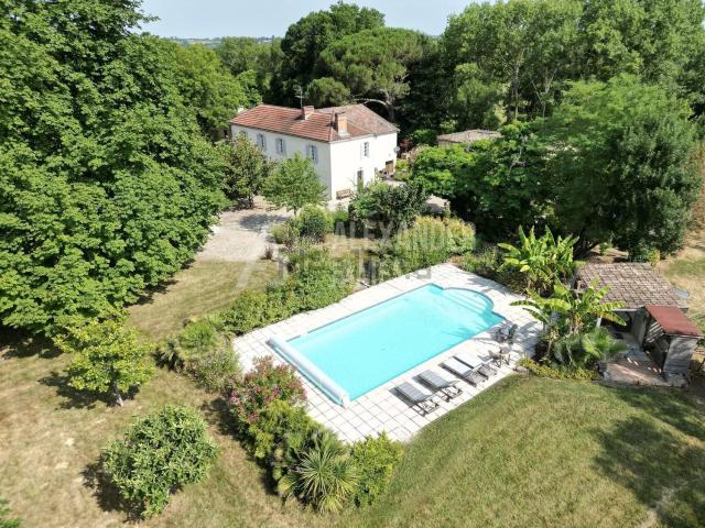 Maison, Sauveterre de Guyenne