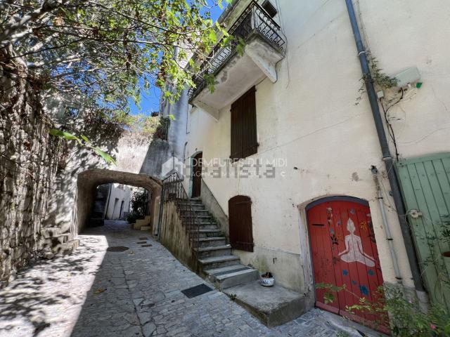 Maison, Sauve