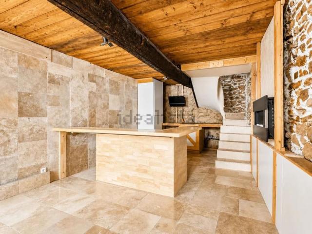 Maison, Sauvian