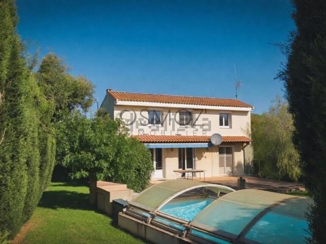 Maison, Sauvian
