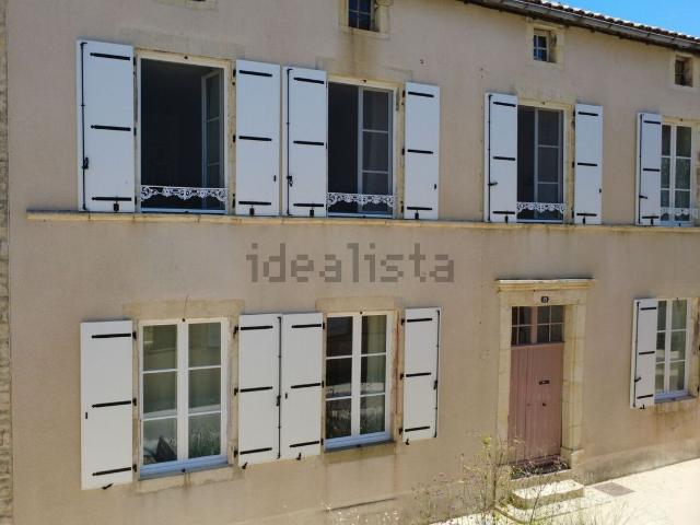 Maison, Sauzé Vaussais