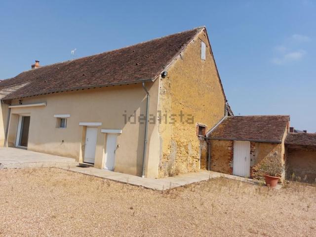 Maison, Savigné l&apos Évêque