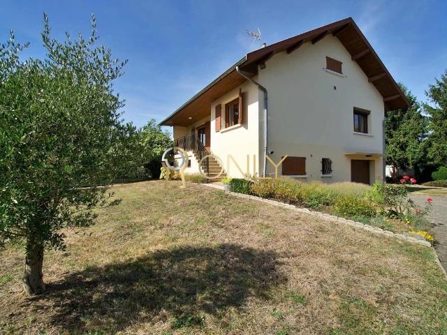MAISON SAVIGNEUX 3 CHAMBRES