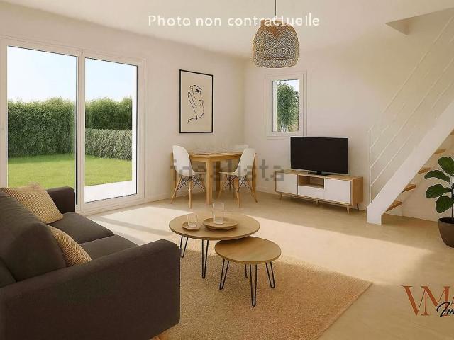 Maison, Savigny