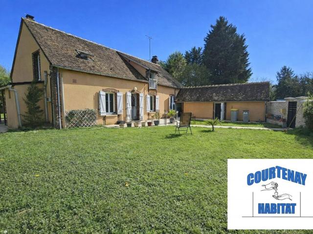 Maison, Savigny sur Clairis