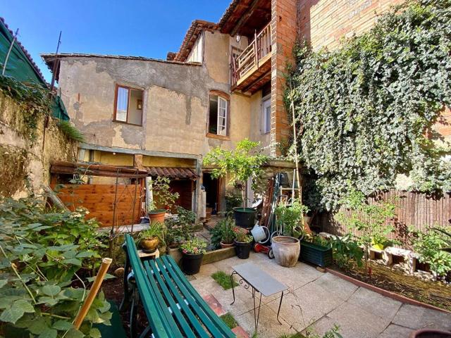 Maison, Sabarat
