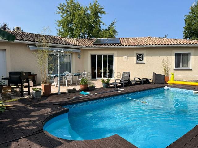 Maison, Sadirac