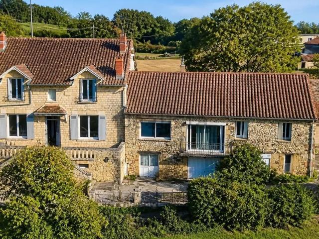 Maison, Sagelat