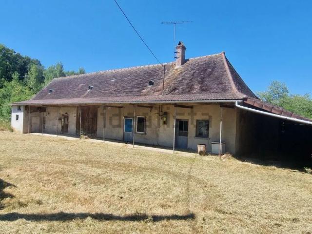 Maison, Sagy