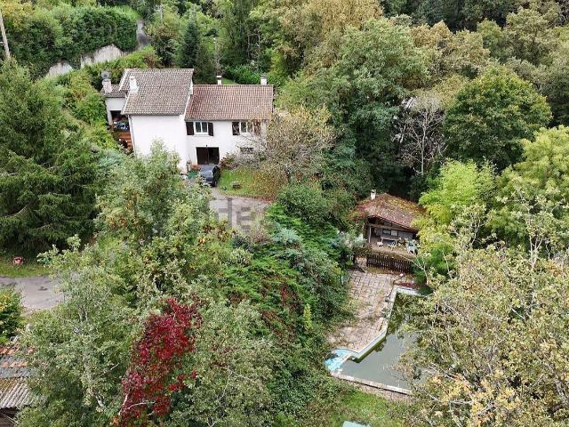 Maison, Sain Bel