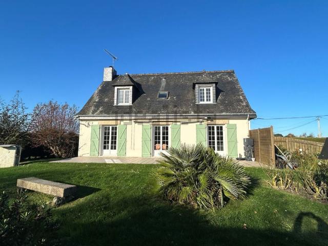 Maison, Saint Coulomb