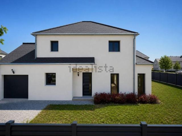 Maison, Saint Contest