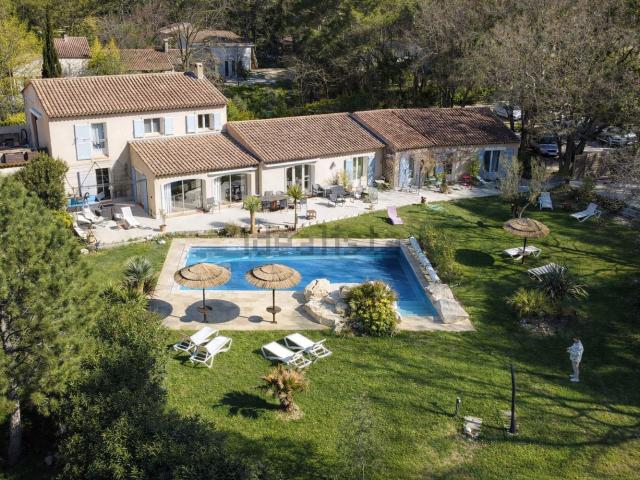 Maison, Saint Cannat