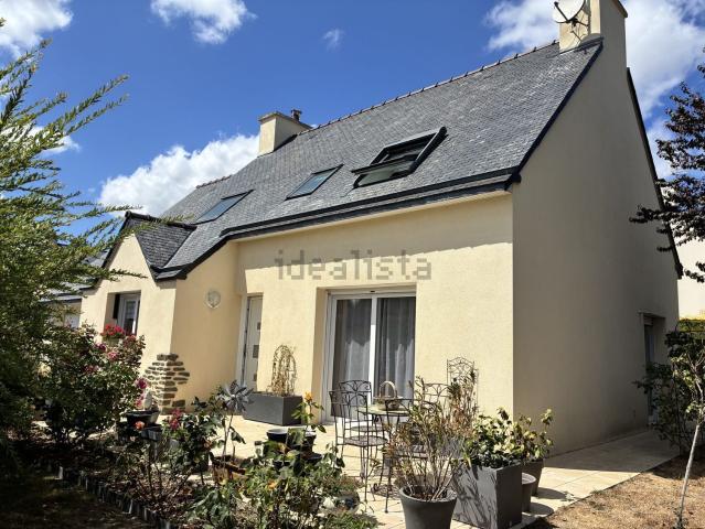 Maison, Saint Carné