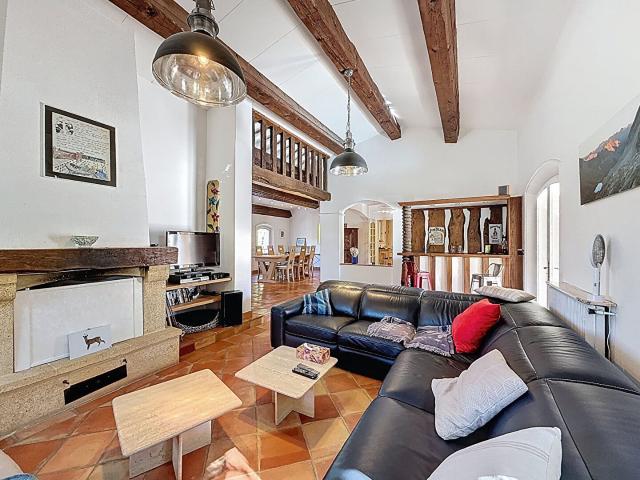 Maison Saint Cézaire Sur Siagne 8 pièce s 223.44 m2 223m² Saint Cézaire sur Siagne
