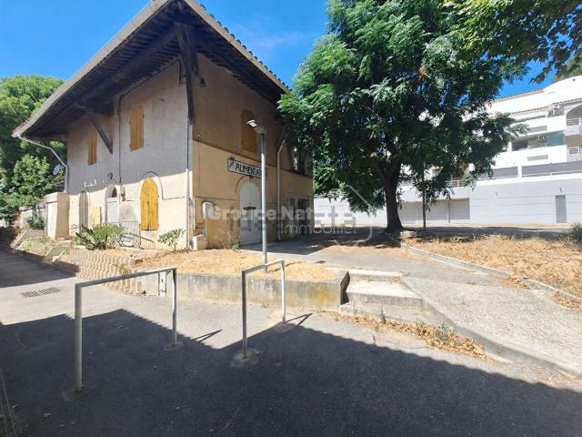 Maison, Saint Chamas