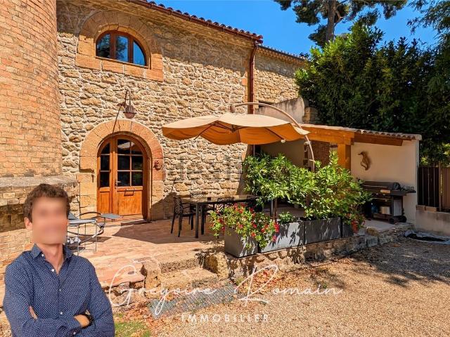 Maison, Saint Chamas