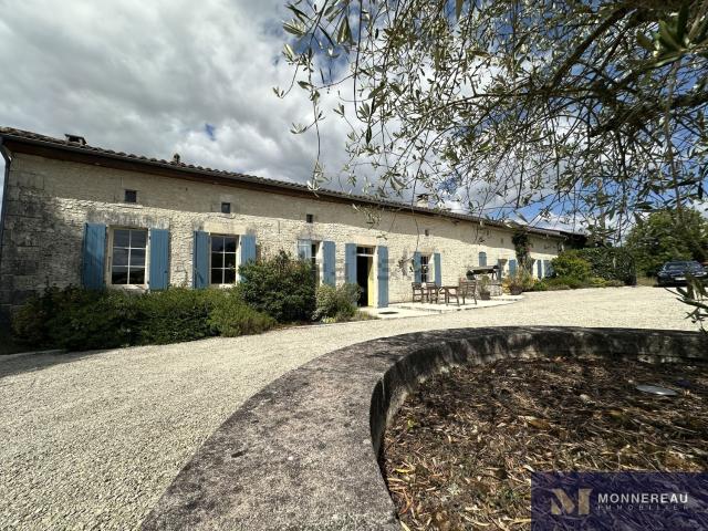 Maison, Saint Ciers Champagne