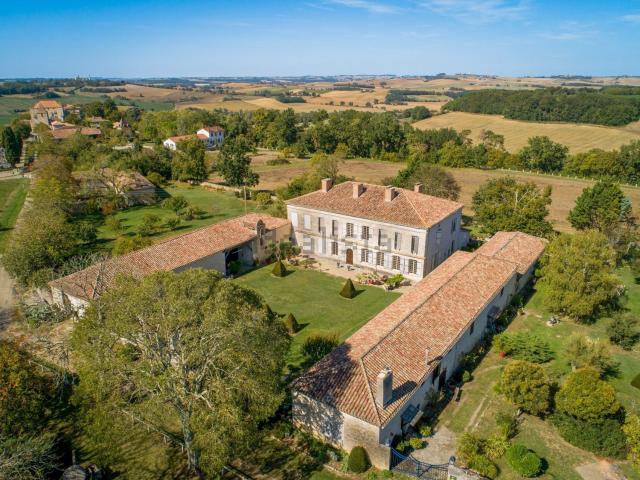 Maison, Saint Clar