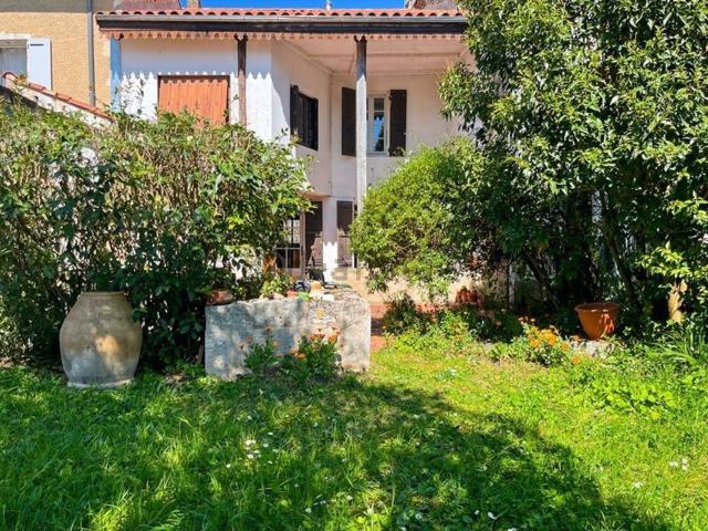 Maison, Saint Clar