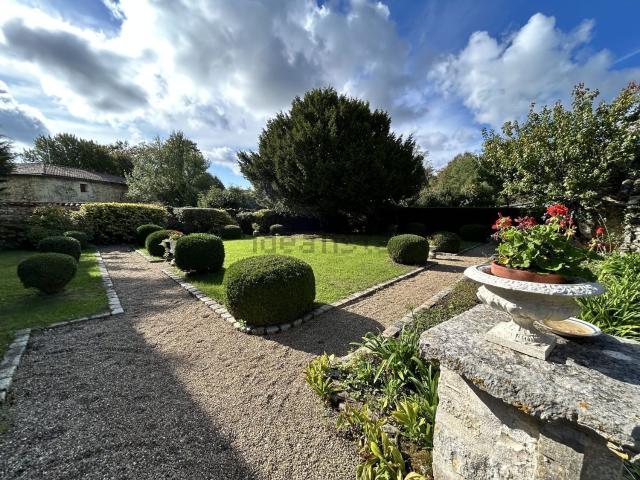 Maison, Saint Claud