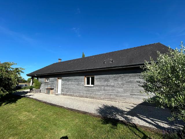 Maison Saint Cyprien en Bois I 169 m2 I Gite I Vue Exception. 169m² Saint Cyprien