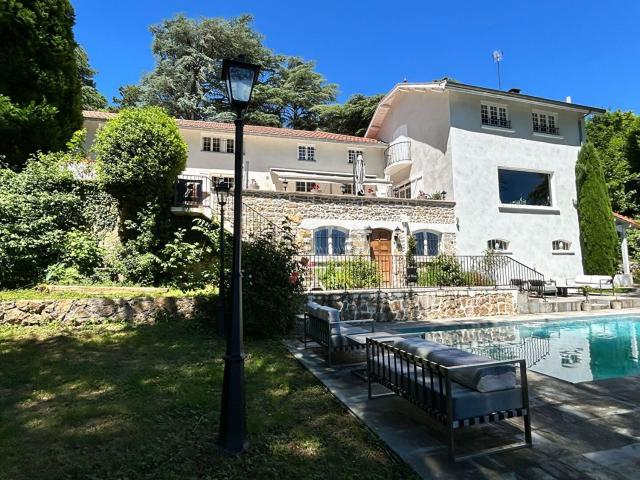 Maison, Saint Cyr au Mont d&apos Or