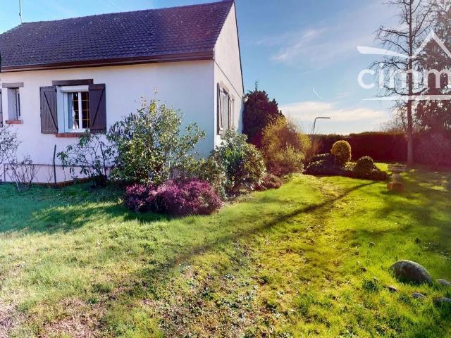 Maison, Saint Cyr en Val