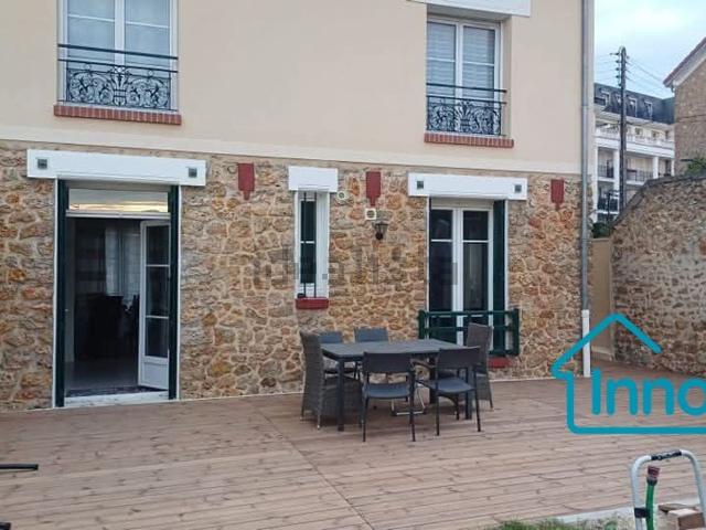 Maison, Saint Cyr l&apos École