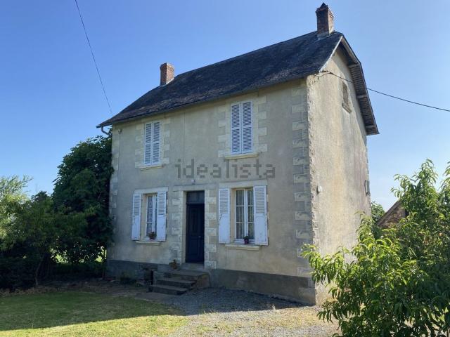 Maison, Saint Cyr les Champagnes
