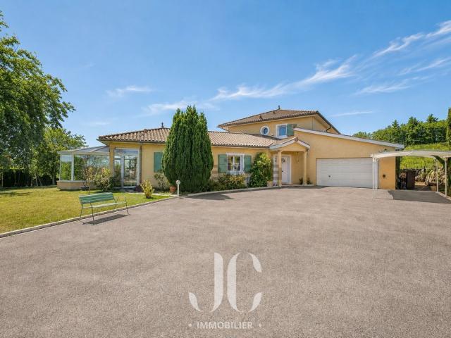 Maison, Saint Cyr sur le Rhône