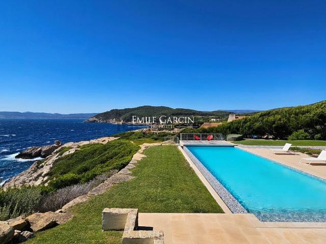 Maison, Saint Cyr sur Mer