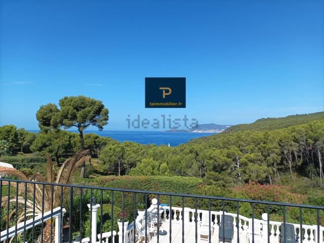 Maison, Saint Cyr sur Mer
