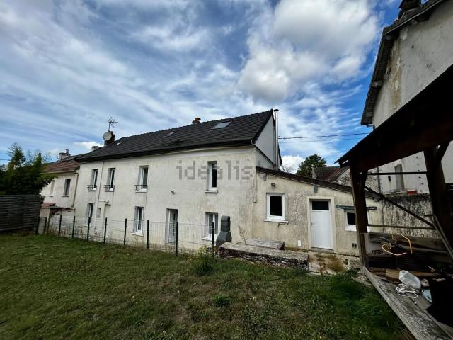 Maison, Saint Cyr sur Morin