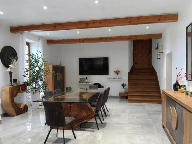 Maison Saint Amadou 11 pièce s 388 m2