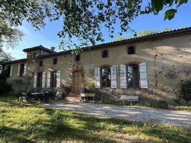 Maison, Saint Amadou