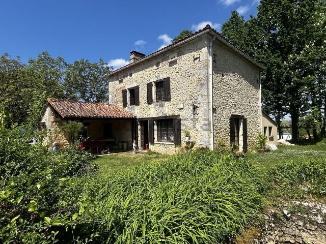 Maison, Saint Amand de Vergt