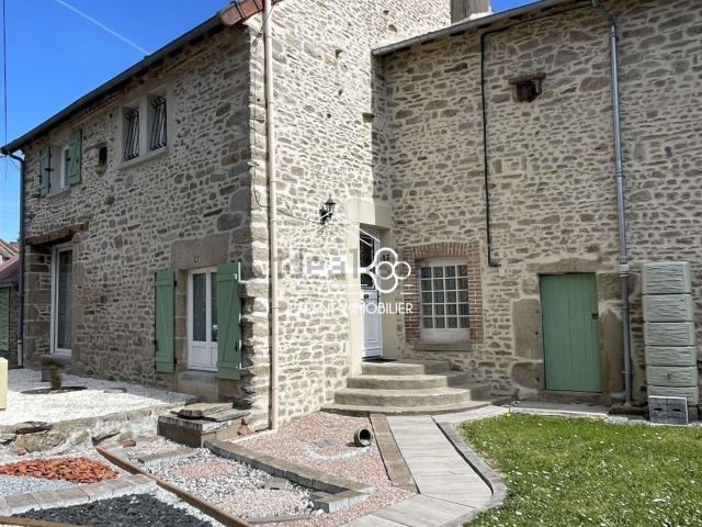 Maison, Saint Amand Magnazeix
