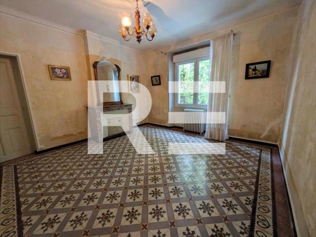 Maison Saint Ambroix 420m2 420m² Saint Ambroix