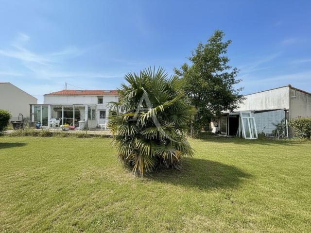 Maison, Saint Agnant