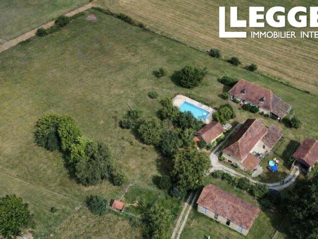 Maison, Saint Agne