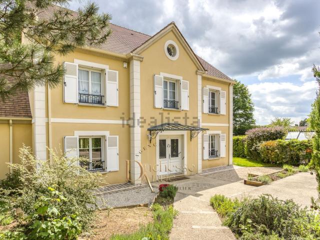 Maison, Saint Arnoult en Yvelines