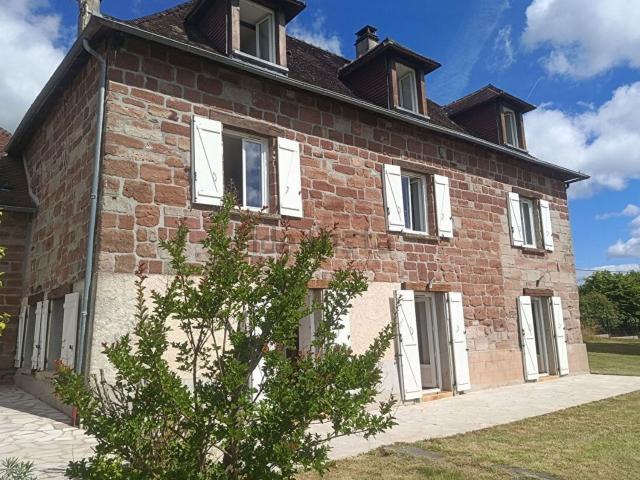 Maison, Saint Aulaire