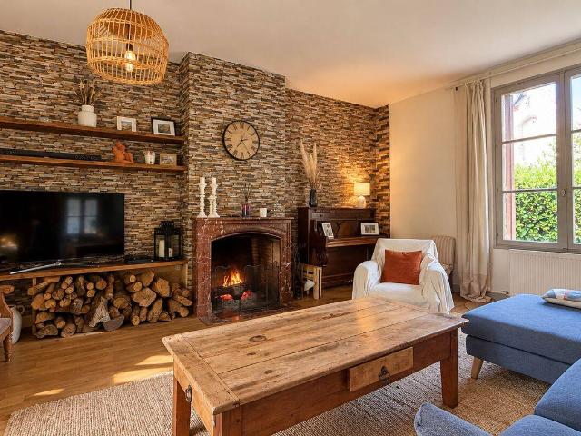 Maison Saint Avertin 8 pièce s 184 m2